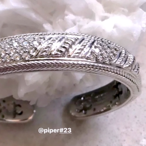 Judith Ripka Diamonique Textured Sterling Silver Cuff Bracelet size 6 3/4 - Picture 3 of 10